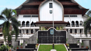 Pembagian Kursi DPRD NTB Berdasarakan 8 Dapil