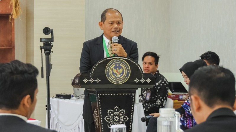 Direktur Poltekpar Lombok, Dr. Ali Muhtasom