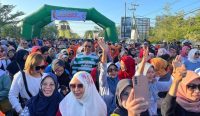 Ribuan warga antusias mengikuti jalan sehat bareng Bang Zul