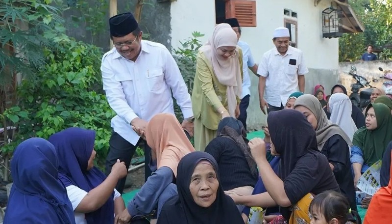 Dirut  PTAM Giri Menang, Lalu Ahmad Zaini saat di Desa Penimbung Dirut  PTAM Giri Menang, Lalu Ahmad Zaini. (istimewa)