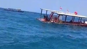 Kapal Ocean 5 tenggelam di perairan Gili Trawangan, Minggu, 27 Oktober 2024