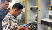 Polda NTB menggelar razia kosmetik