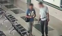 CCTV dua orang diduga pasturi mengambil Hp milik pengunjung RSUP NTB