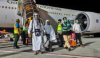 Kloter pertama jemaah haji NTB tiba di Bandara Lombok pada Kamis, 12 Juni 2025