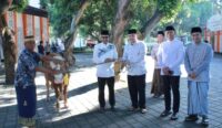 Jajaran Polda NTB dan Polres/Polresta menyalurkan 205 ekor sapi dan 43 ekor kambing di momen Idul Adha 1446 H/2025
