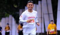 Abdul Ali Mutammima Amar Alhaq, pegiat lari sejak tahun 2019 dan anggota Komunitas Lari Runjani di Lombok.