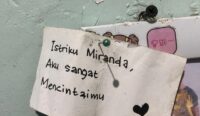 Kertas cinta Miranda