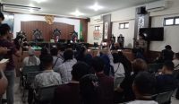 Suasana sidang