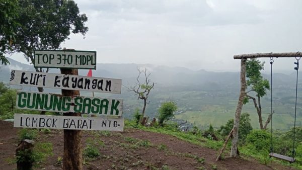 Puncak Gunung Sasak 370 Mdpl