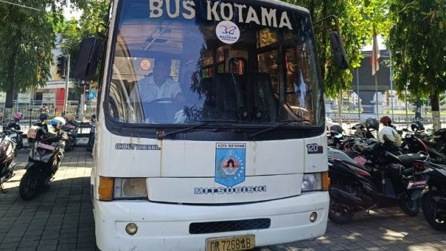 bus mataram